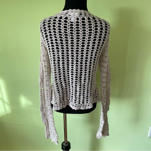 VINTAGE Y2K RAVE CREAM CROCHET KNIT BELL SLEEVE TOP SWEATER SIZE MEDIUM - Picture 2 of 6